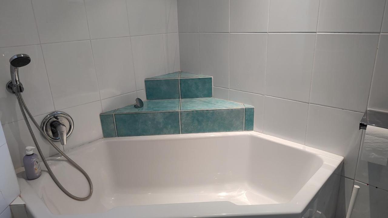 Ferienwohnung Gaensebluemchen Feistritz an der Gail エクステリア 写真
