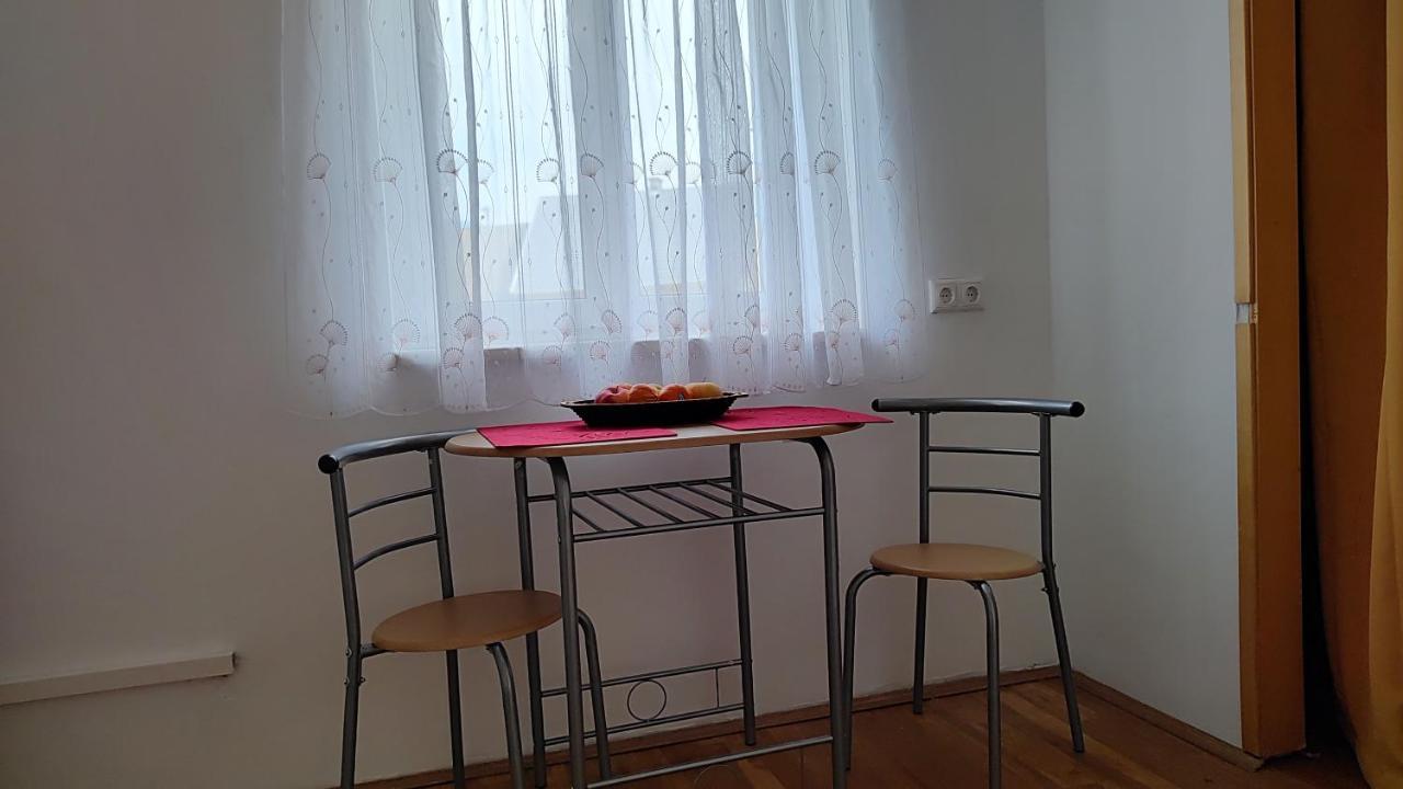 Ferienwohnung Gaensebluemchen Feistritz an der Gail エクステリア 写真
